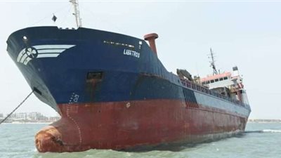 خاص| خبير يوضح دور وحدات الإنقاذ  في عمليات الغرق  بقناة السويس