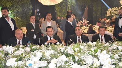 صور| رئيس مجلس الشيوخ ومحافظا جنوب سيناء وبني سويف يشاركون في حفل زفاف عضو 