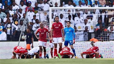 «وسام أبو علي» يقود تشكيل الأهلي لمواجهة مازيمبي بدوري الأبطال