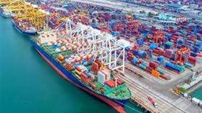 ميناء بورتوفيق يستعد لاستقبال 720 سيارة قادمة من جدة