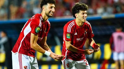 عاشور أساسيًا.. تشكيل الأهلي الرسمي أمام الإسماعيلي في مسابقة الدوري المصري