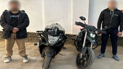 الداخلية تكشف ملابسات فيديو قيام قائدي دراجتان بحركات استعراضية بالقاهرة