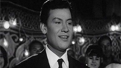 صندوق قمامة عبدالوهاب السبب في نجوميته.. ذكرى رحيل محمد رشدي