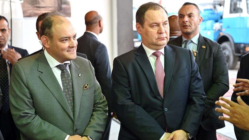 وزير الصناعة و رئيس