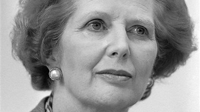حكاية نجاح امرأة استثنائية.. مارجريت ثاتشر وتأثيرها كأول رئيسة وزراء في بريطانيا