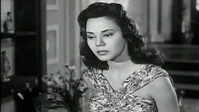 دخلت الفن بدون علم أهلها.. سر قبلات ماجدة في الأفلام وقصتها مع عمر الشريف