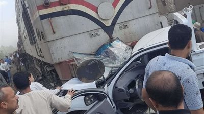تفاصيل اصطدام قطار بسيارة نقل في المنوفية