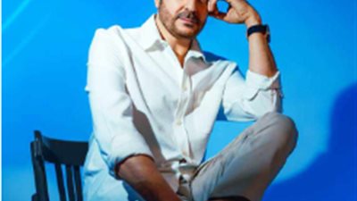 صابر الرباعي يشوق جمهوره لأغنية 