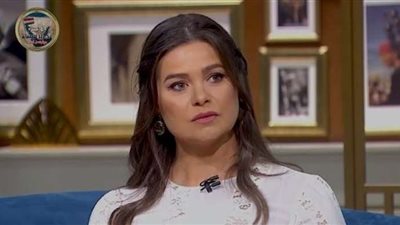 وفاة والدة يسرا اللوزي.. وهذا موعد الجنازة