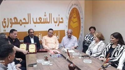 أمين حزب الشعب الجمهوري بأسيوط يعقد اجتماعًا لمناقشة تنفيذ القوافل الطبية