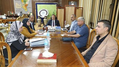 محافظ المنوفية يعقد اجتماعا لمناقشة مشروعات الخطة الاستثمارية للعام المالي الجديد