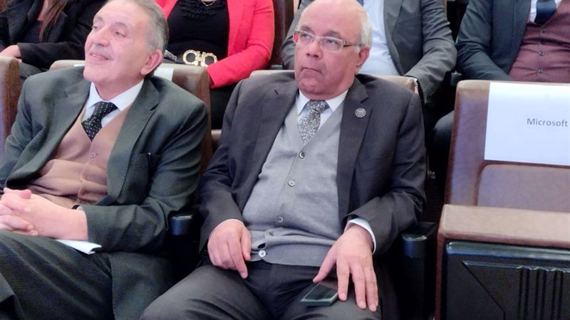 النائب الدكتور محمد