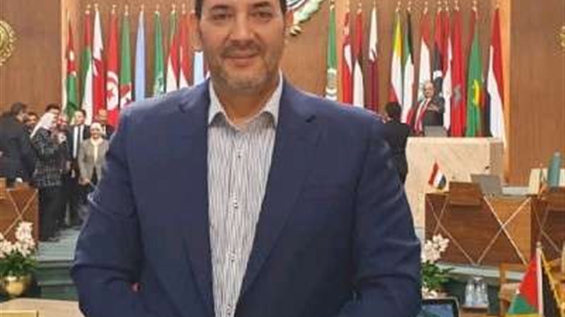 الدكتور أحمد صبري
