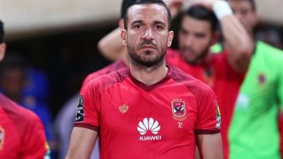 علي معلول يخرج مصابا من مواجهة الترجي في ذهاب نهائي إفريقيا
