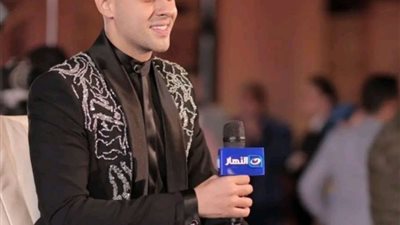 القبض على مصمم الأزياء إسلام سعد خلال محاولته تهريب 55 ألف دولار خارج البلاد