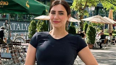 قلعة التحرش.. هلا السعيد تروي مأساة جديدة مع النقل الذكي