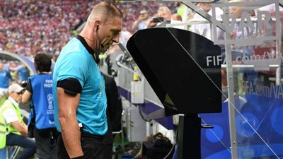 الحكام تشرح للاعبين.. اليويفا تعتمد قرار جديد قبل يورو 2024