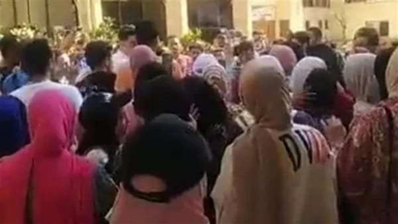 جانب من الاحتجاجات