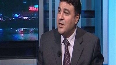 الكاتب الصحفي ياسر عبد العزيز: الإعلام يصنع واقعاً لا يدوم طويلاً