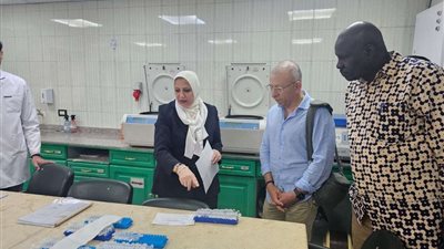 وفد وقاية النباتات الدولي يزور معامل مشروع مكافحة العفن البني في البطاطس