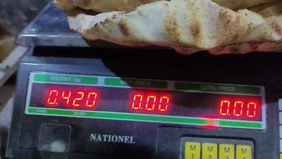 ضبط 15 طن دقيق أبيض ومدعم قبل بيعها بالسوق السوداء