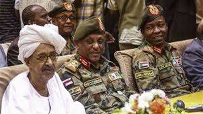 الجيش السوداني يعلن اعتزامه توجيه ضربة شاملة في الخرطوم