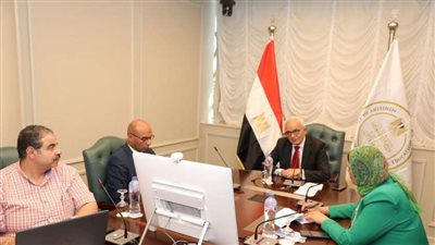 وزير التعليم يوجه تعليمات صارمة لمنع دخول الأجهزة الإلكترونية إلى لجان الامتحانات