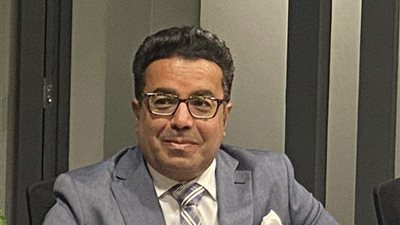 رئيس كتلة الحوار يشيد بدور ياسر حسن في دفاعه عن حقوق الفلسطينيين أمام المحكمة الجنائية