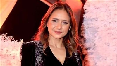 خاص | نيللي كريم تنتهي من 80% بمشاهدها في 