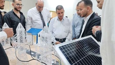 بكلية تكنولوجيا الصناعة والطاقة.. 