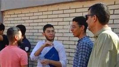 بدء امتحانات الثانوية العامة في القاهرة وسط إجراءات وقائية مشددة