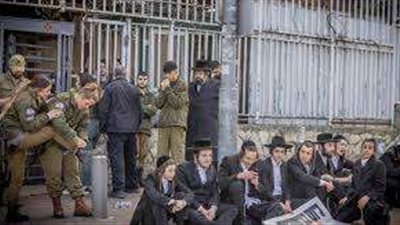 وزير الدفاع الإسرائيلي يصوت ضد مشروع الإعفاء من الخدمة الإلزامية للحريديم