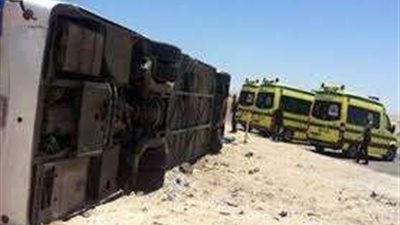 بسبب جمل.. إصابة 34 شخصا في حادث انقلاب أتوبيس سياحي بجنوب سيناء