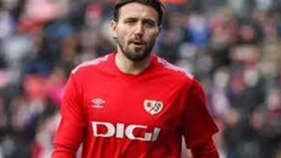 فالنسيا يعلن تعاقده مع ستولي ديميتريفسكي بديلا للحارس لمامارداشفيلي