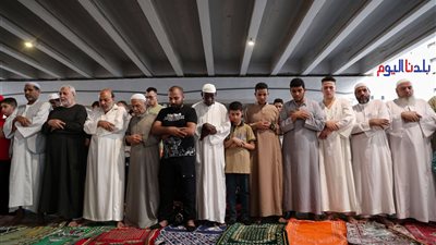 عودة صلاة العيد بساحة عزبة خيزة بالبراجيل.. صور