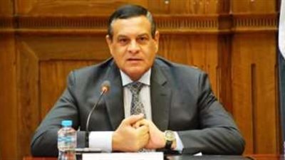 وزير التنمية المحلية يهنئ الرئيس السيسي بالعيد: نشكر جهودكم لقيادة مسيرة البناء