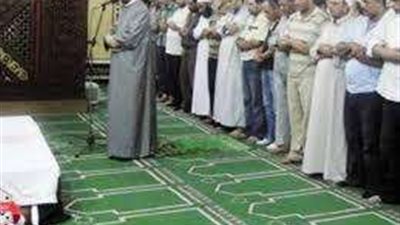 وفاة عامل أثناء تأديته صلاة الجنازة على زوجته داخل المسجد فى حلوان