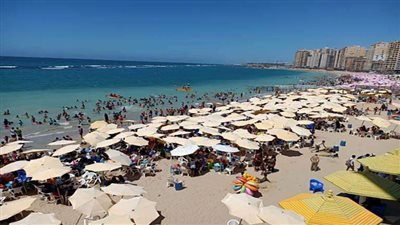 الصيف يبدأ رسمياً في مصر مع ارتفاع درجات الحرارة وزيادة نسب الرطوبة