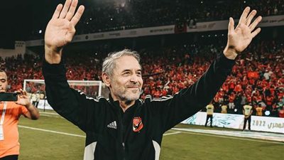 كولر يجهز وسام أبو علي للدفع به أمام الزمالك في القمة