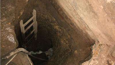 القبض على 3 رجال وسيدة بتهمة الحفر والتنقيب عن الآثار بأسوان