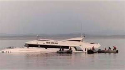 به 24 سائح فرنسي ..حادث شحوط لنش سياحي بمرسى علم