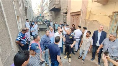 محافظ أسيوط يأمر بتعويضات عاجلة للمصابين وأسر ضحايا العقار المنهار