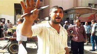 سبق اتهامه في 16 قضية.. تفاصيل القبض على أحد الخارجين عن القانون لتعديه على فتاة بسلاح أبيض بالإسكندرية