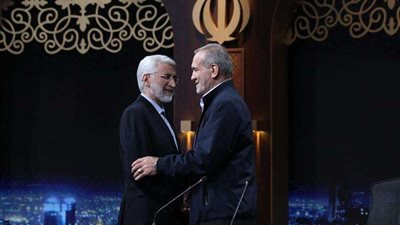 وسط عزوف الناخبين.. جولة إعادة نادرة للانتخابات الرئاسية الإيرانية