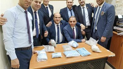 ضبط كمية كبيرة من الأقراص المخدرة في مطار شرم الشيخ الدولي