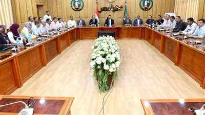 تفاصيل أول اجتماع لمحافظ المنوفية بعد تجديد الثقة