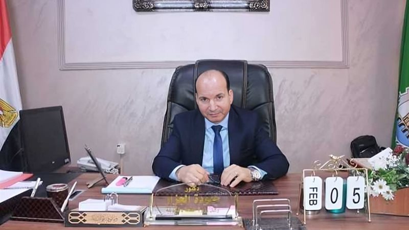 الدكتور حمودة الجزار