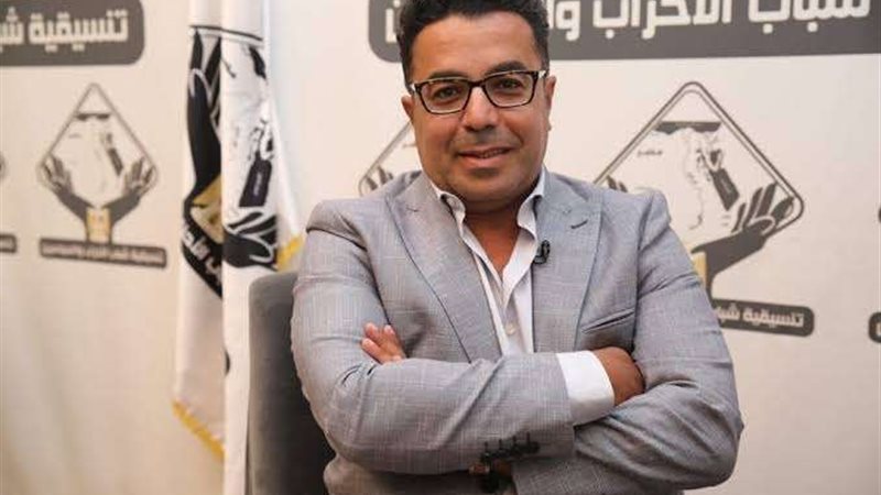 الدكتور باسل عادل