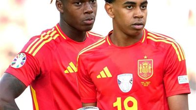 التشكيل الرسمي لقمة فرنسا وإسبانيا في يورو 2024