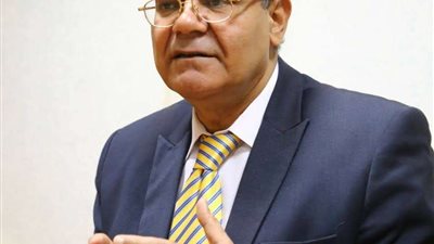 مجدي بدران: الدولة المصرية تولي اهتماماً كبيراً بالقطاع الصحي في السنوات الأخيرة